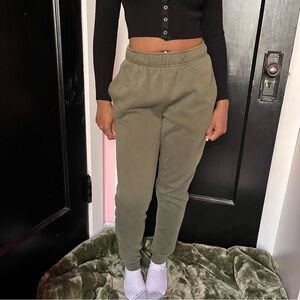 Ideology Olive green fitted sweatpants